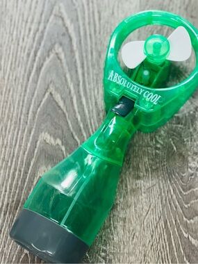 Fan Handheld Mist & Fan - Green "Absolutely Cool"